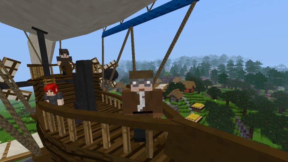 [Steampunk Blimp](https://content.luanti.org/packages/apercy/steampunk_blimp/) mod for Minetest Game